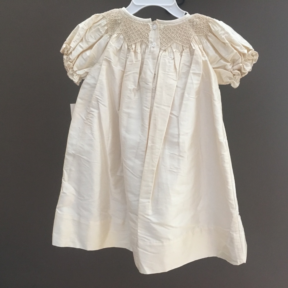 Le Za Me Smocked Dress 100% Silk Fancy Ivory NWT - Picture 4 of 4